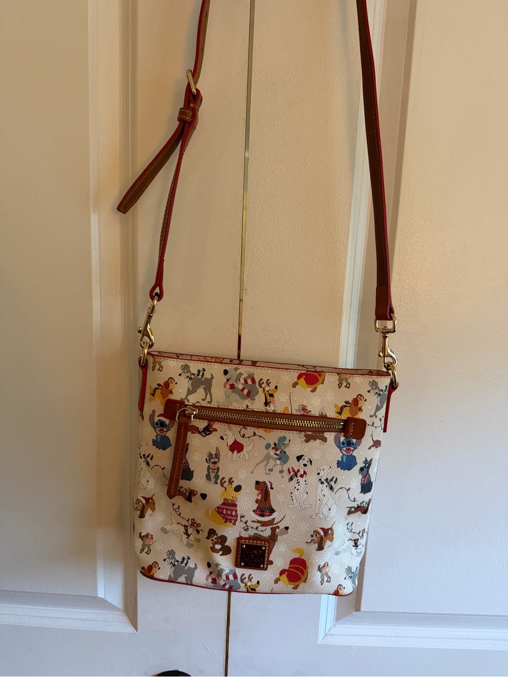 Dooney & Bourke Disney Christmas Santa Tails Holiday Dog Crossbody Plaid - Picture 11 of 14